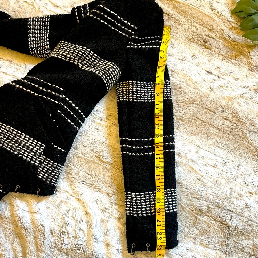 Love Token Jacket Black - image 4